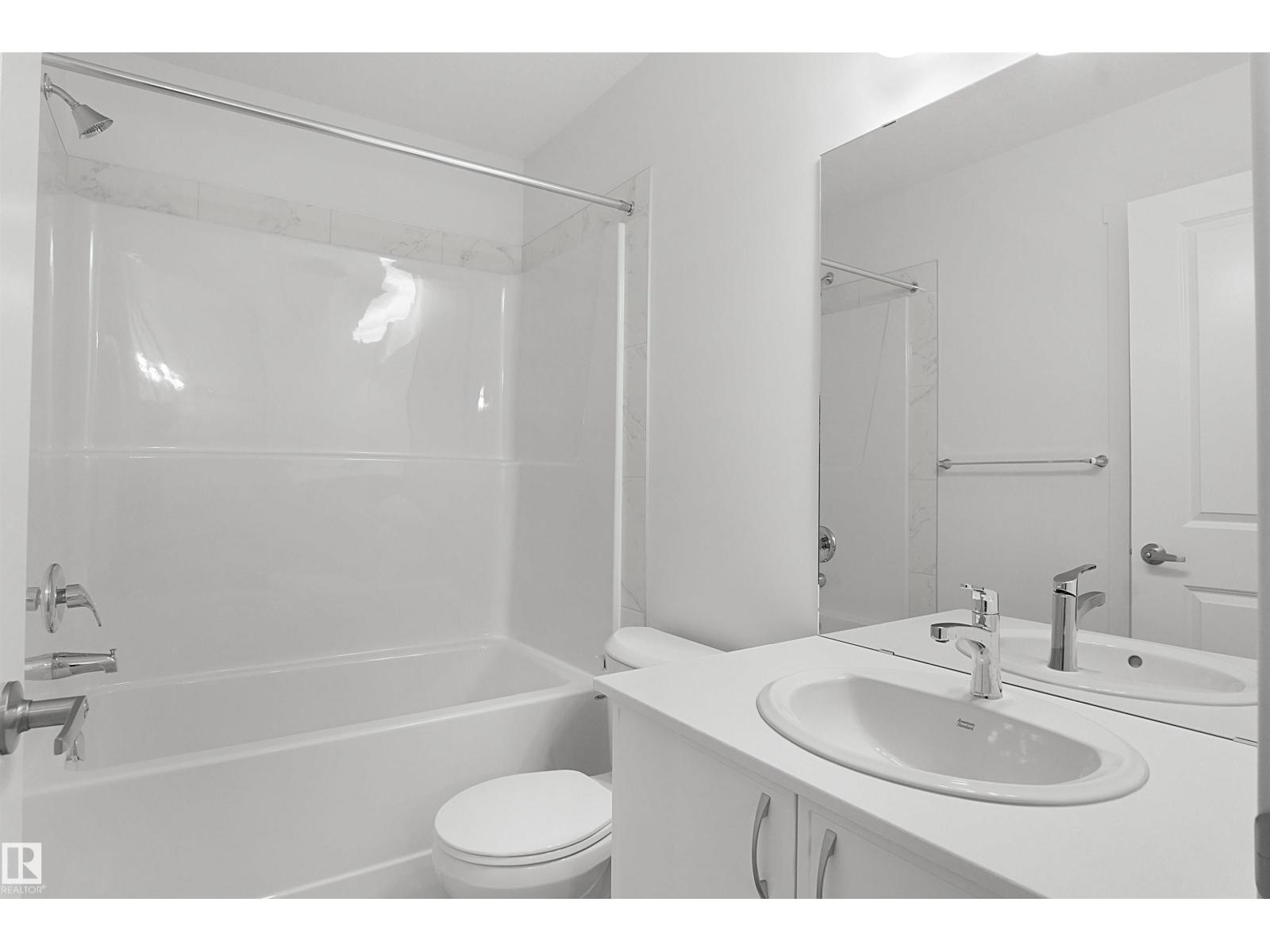 633 176 Avenue NE, photo 25