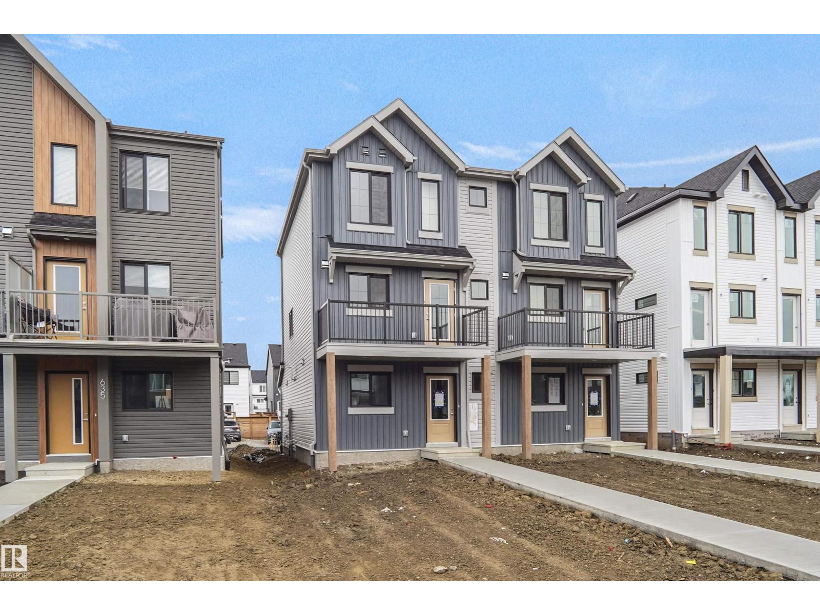 633 176 AV NE - 2