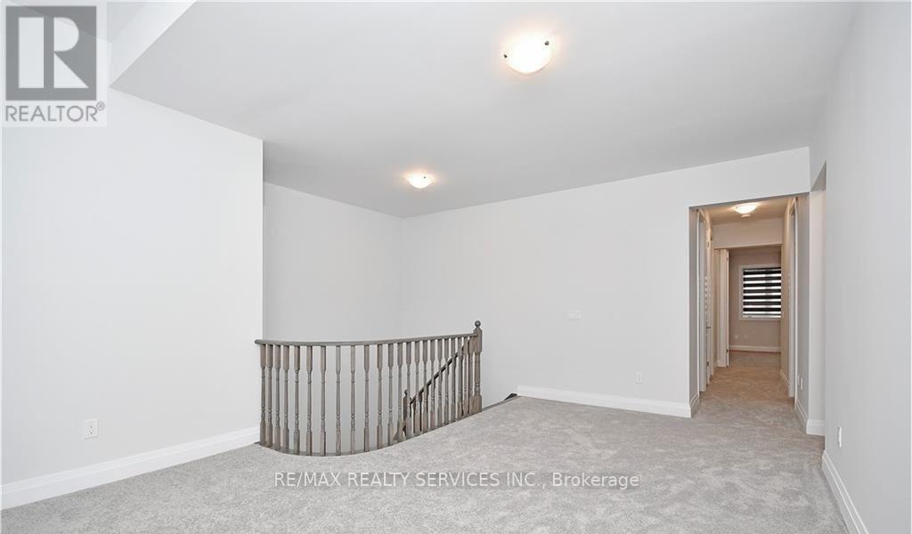 1267 Upper Thames Drive — photo 18