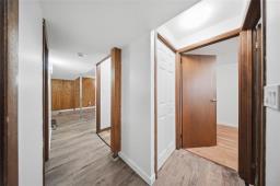 124 Leahcrest Crescent, Winnipeg, MB R2P1P3 Photo 22