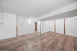 124 Leahcrest Crescent, Winnipeg, MB R2P1P3 Photo 21