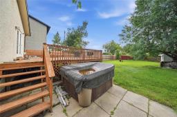 124 Leahcrest Crescent, Winnipeg, MB R2P1P3 Photo 29