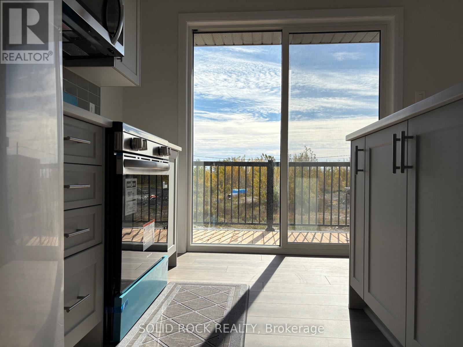 1001 Glenroy Gilbert Drive — photo 16