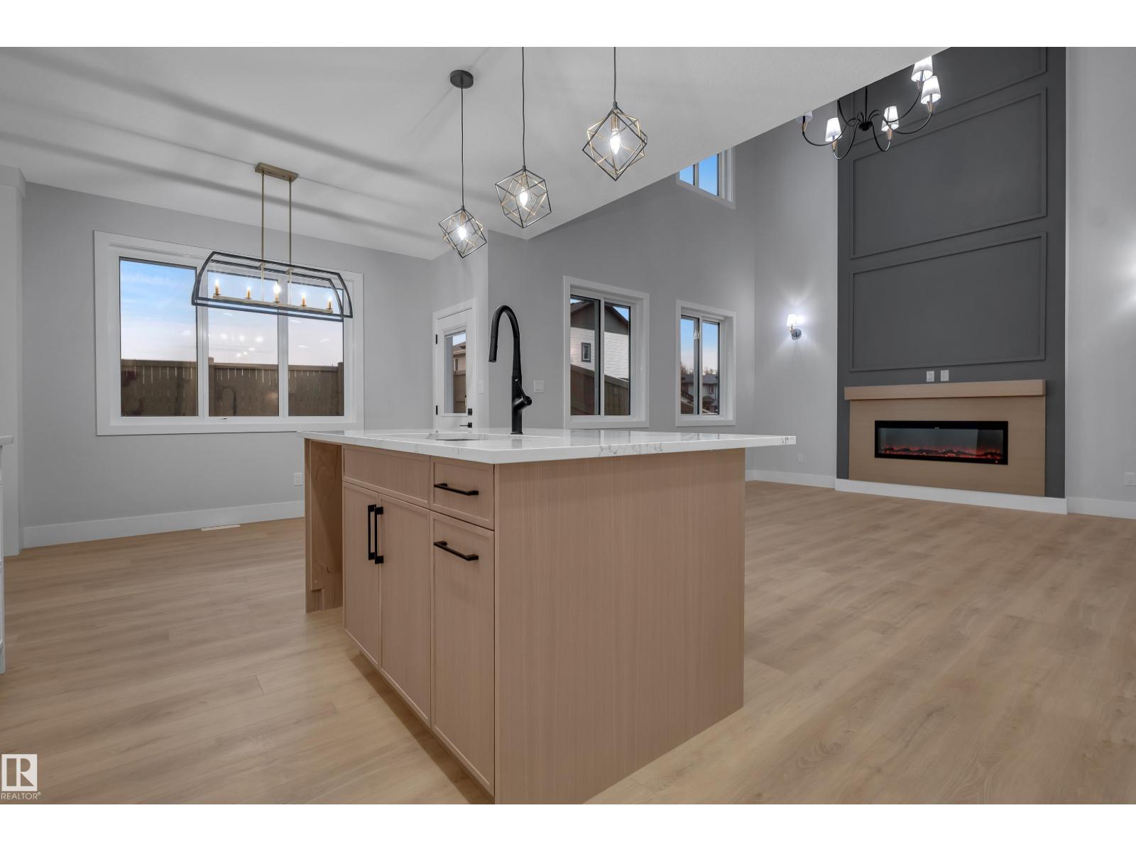 717 ASTORIA WY - 20