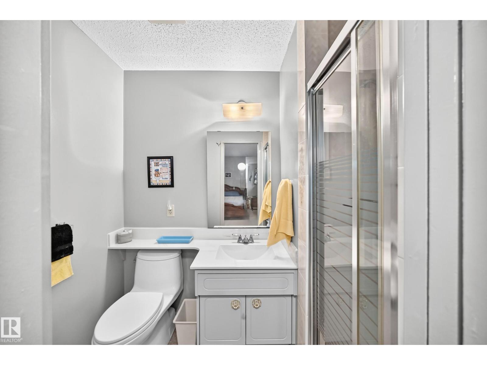8612 176 ST NW - 14