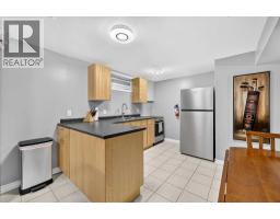624 24 Avenue NE - photo 31