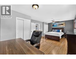 624 24 Avenue NE - photo 19