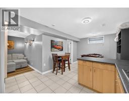 624 24 Avenue NE - photo 32