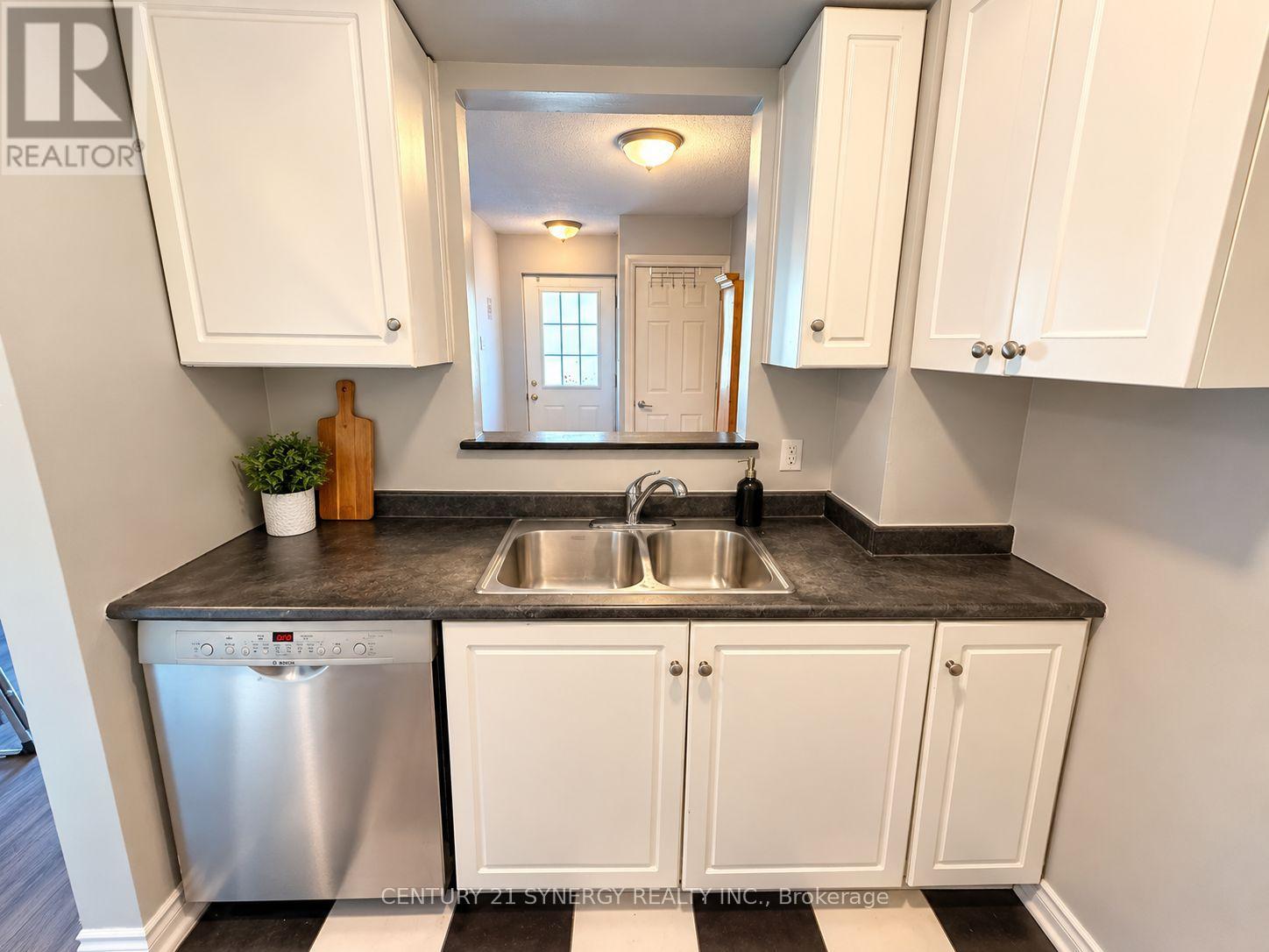UNIT \"O\" - 4 PEARL STREET, Smiths Falls — photo 8
