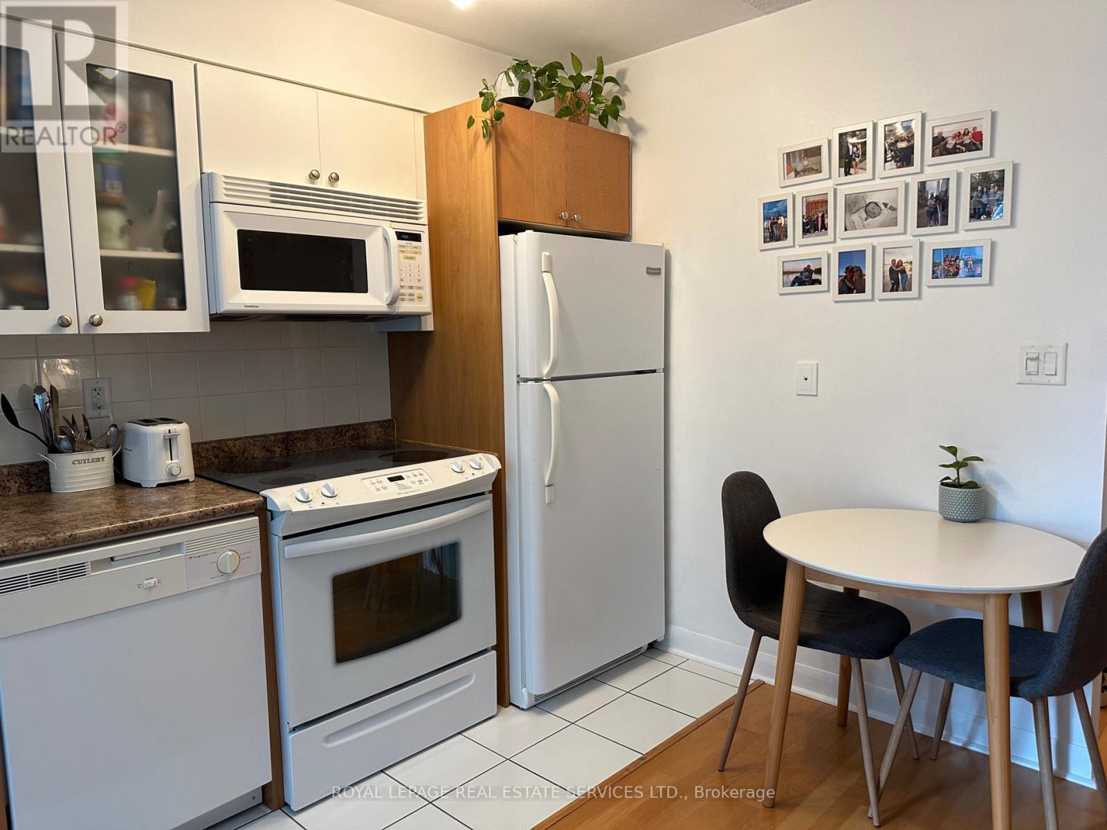 302 - 600 FLEET STREET, Toronto (Niagara) — photo 6