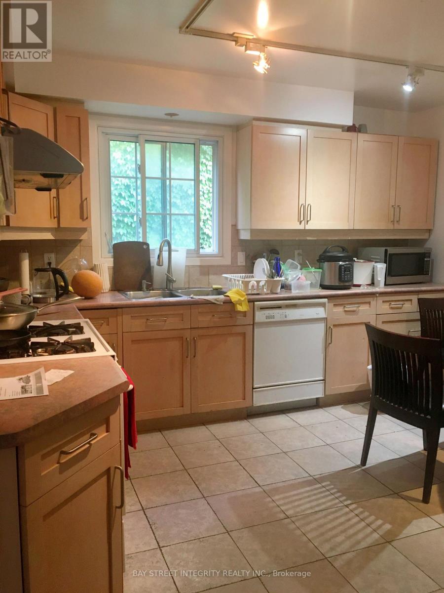 UPPER - 98 CAROLBREEN SQUARE, Toronto (Agincourt North) — photo 2