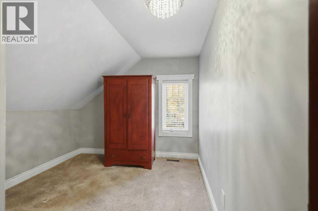 290 Railway Avenue - 27