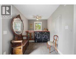 290 Railway Avenue, Sunnybrook, AB T0C2M0 Photo 14
