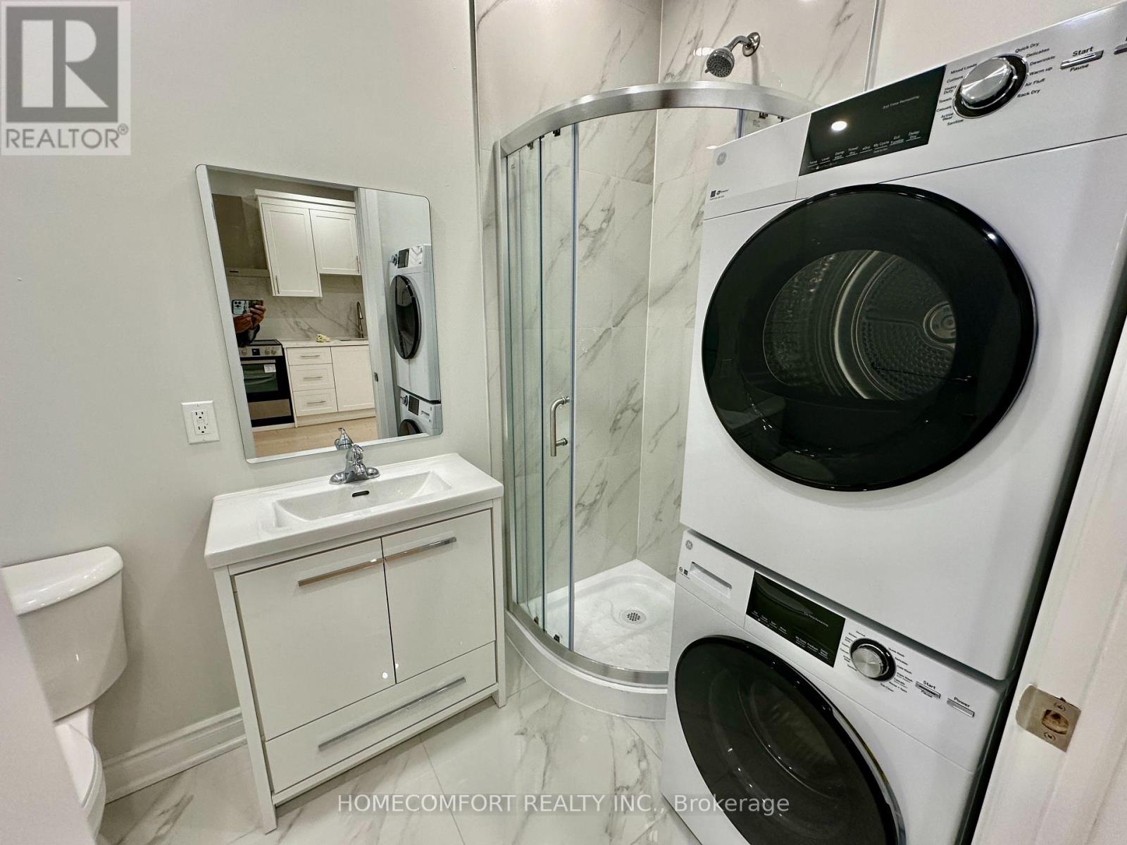 UPPER - 211 OSLER STREET, Toronto (Weston-Pellam Park) — photo 12
