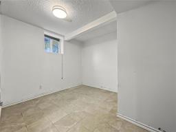 1260 8th Street, Brandon, MB R7A3Z2 Photo 19