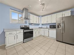 1260 8th Street, Brandon, MB R7A3Z2 Photo 10