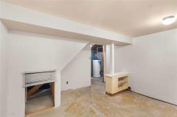 15 Melonlea Cove, Winnipeg, MB R2G2L4 Photo 25
