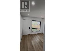 31a (main Floor) Laurel Avenue, Toronto, ON M1K3J3 Photo 10