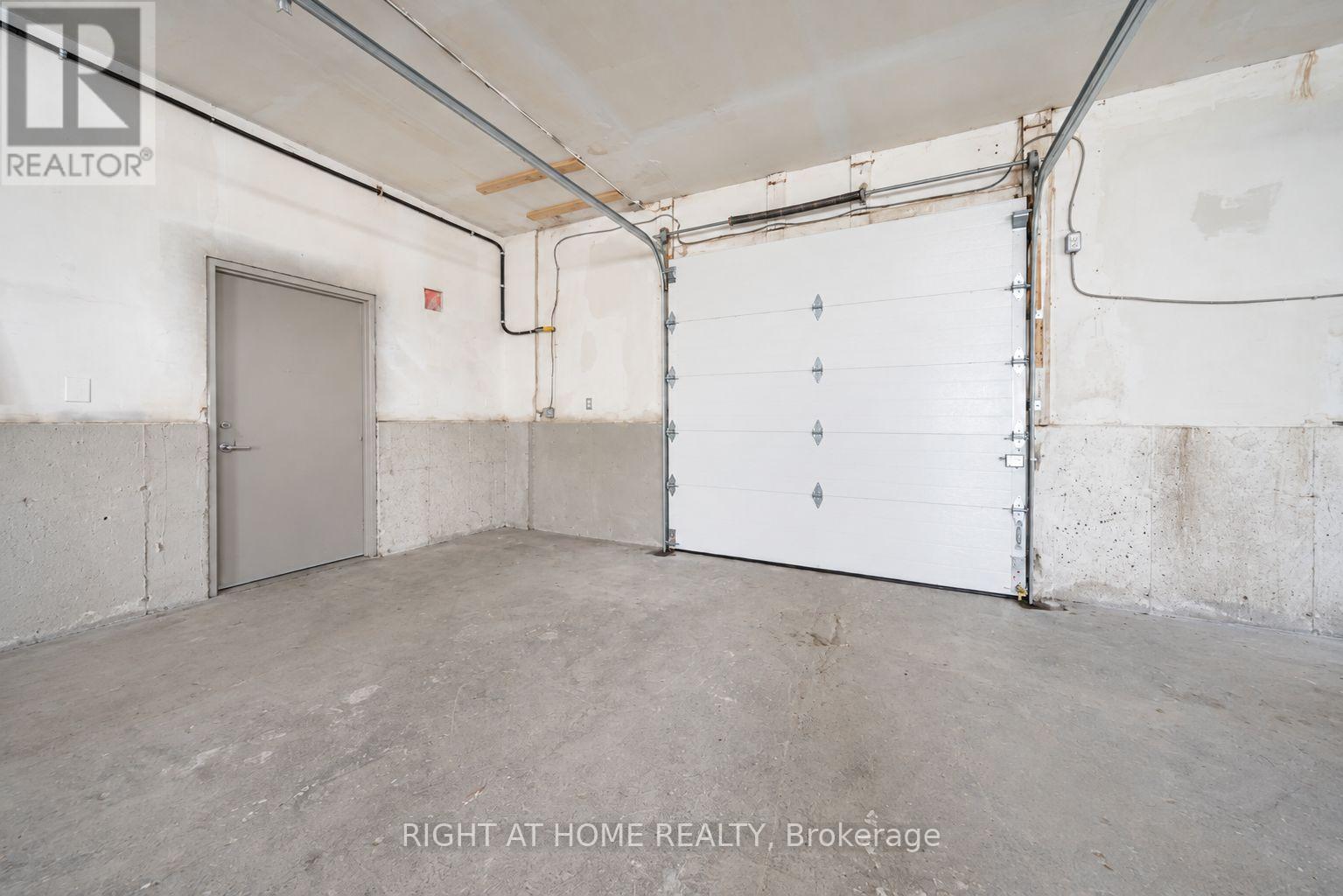 71 Wolfe Street — photo 37