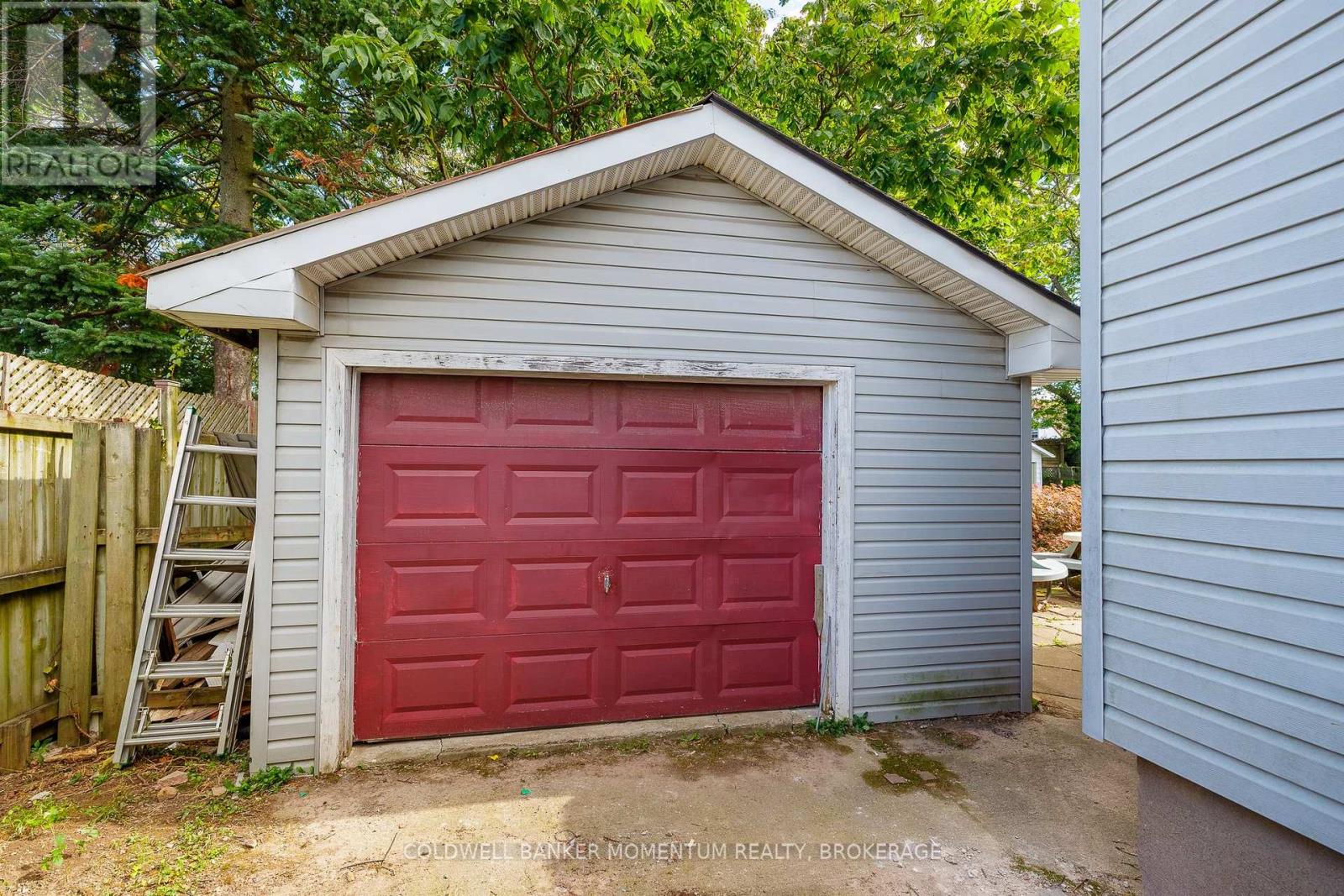 5542 HIGHLAND AVENUE - 32