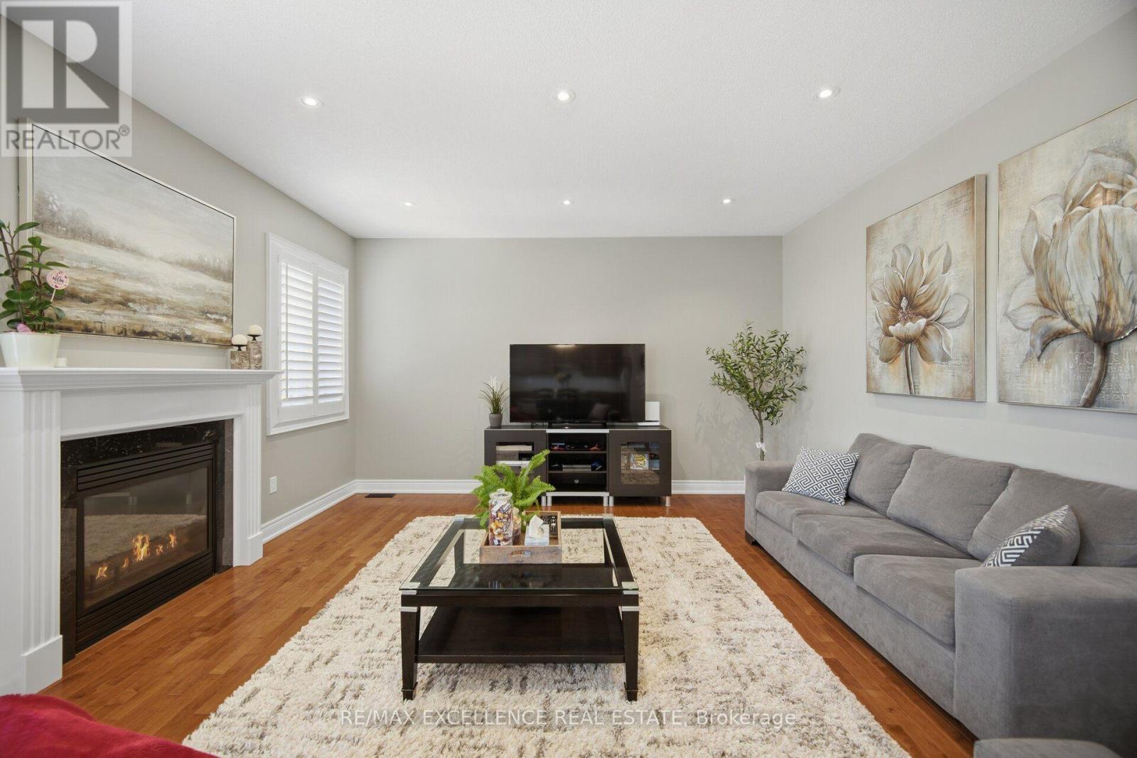 13 Sage Meadow Crescent, Brampton, ON photo 17