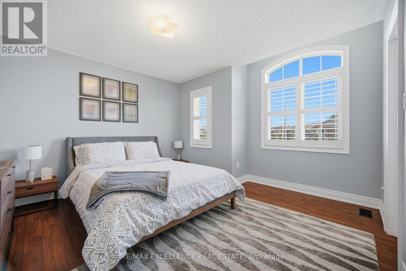 13 SAGE MEADOW CRESCENT - 28