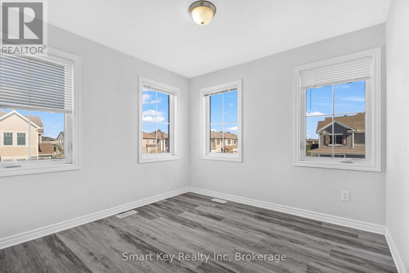 425 APHELION CRESCENT - 26