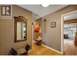 5 Fraser Road SE - photo 9