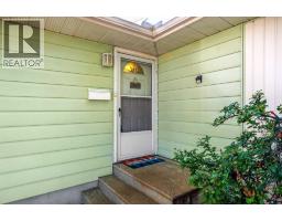 5 Fraser Road SE - photo 8