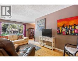 5 Fraser Road SE - photo 14