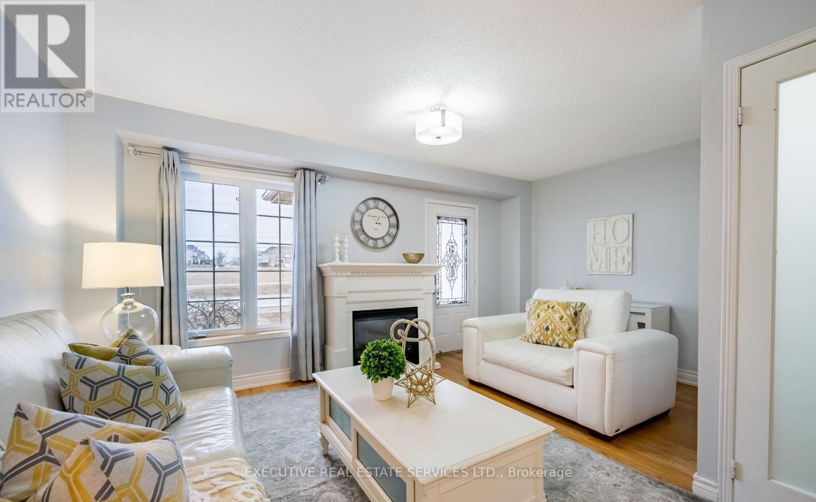 495 ROSSLAND ROAD E - 16