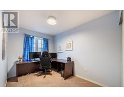 495 Rossland Road E, Ajax, ON L1Z0K8 Photo 11