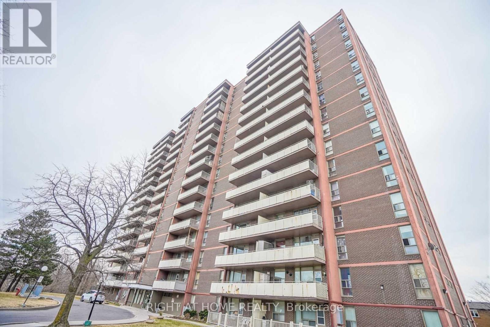 501 - 235 GRANDRAVINE DRIVE, Toronto (Glenfield-Jane Heights)
