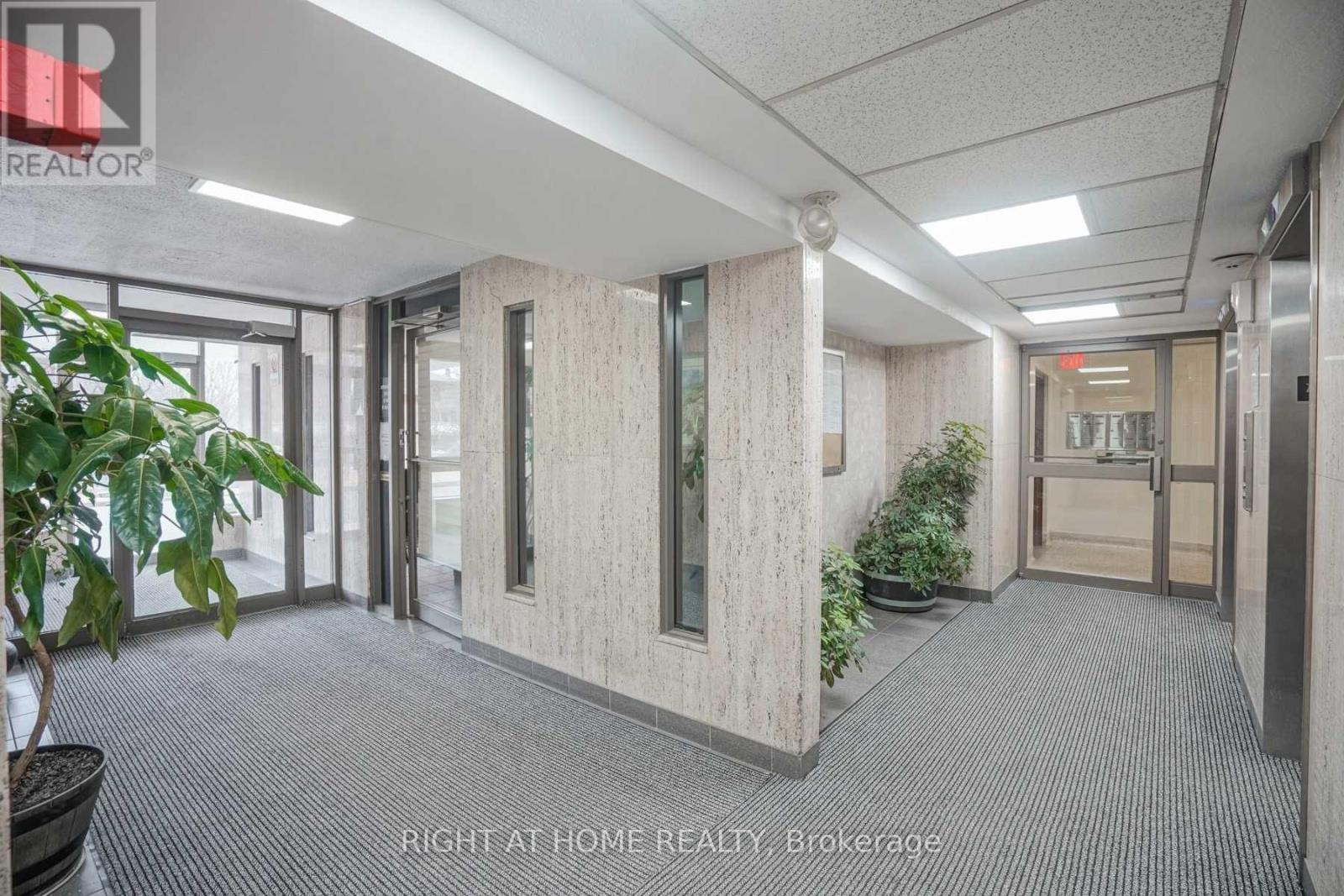 501 - 235 GRANDRAVINE DRIVE, Toronto (Glenfield-Jane Heights) — photo 3