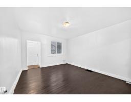 11014 95 St Nw, Edmonton, AB T5H2E8 Photo 12