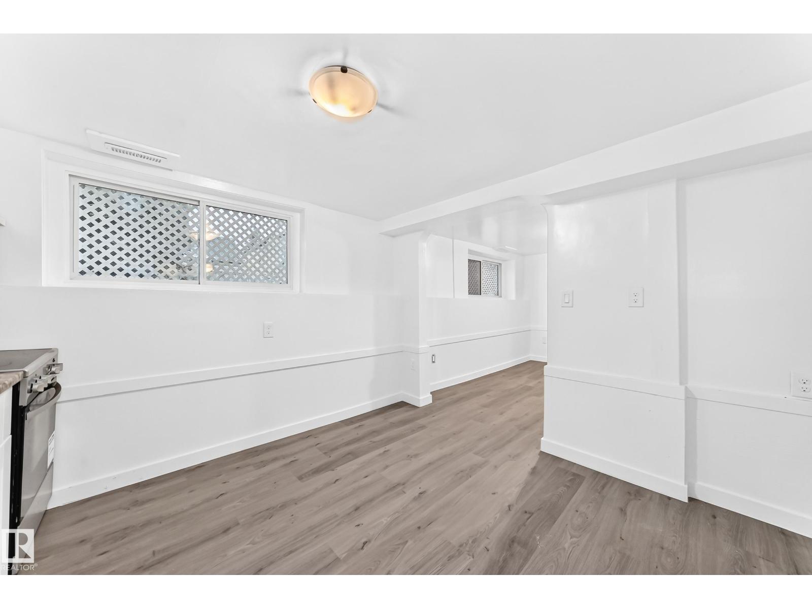 11014 95 ST NW - 27