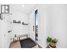 4510 72 Street NW - photo 3
