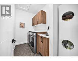 4510 72 Street Nw, Calgary, AB T3B2L4 Photo 35