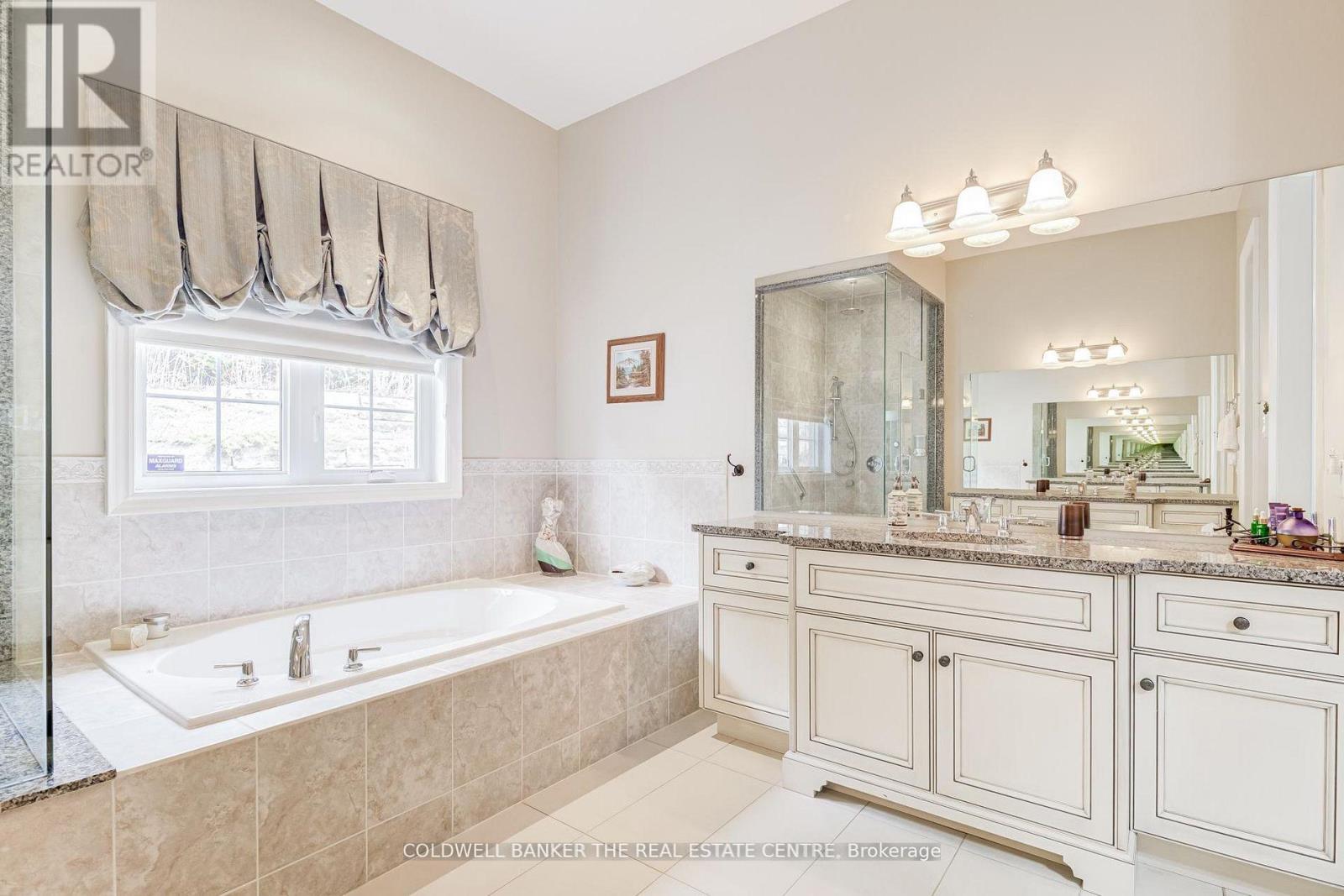 20 Aubrietia Court — photo 27