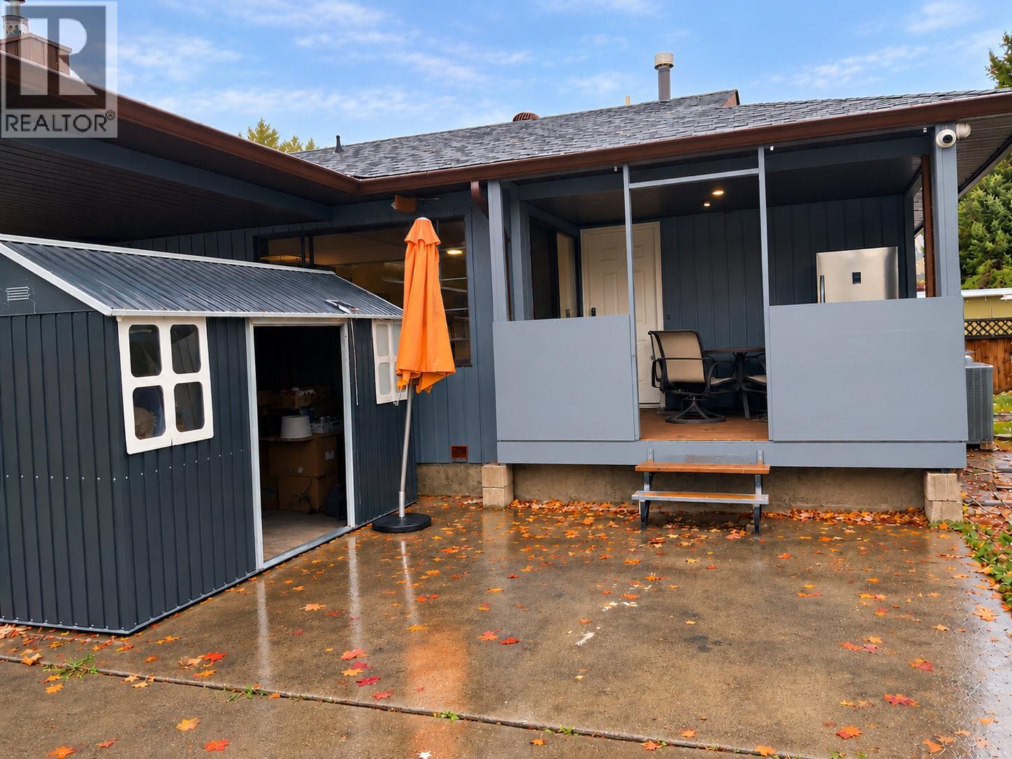 5503 South Vernon Court - 24