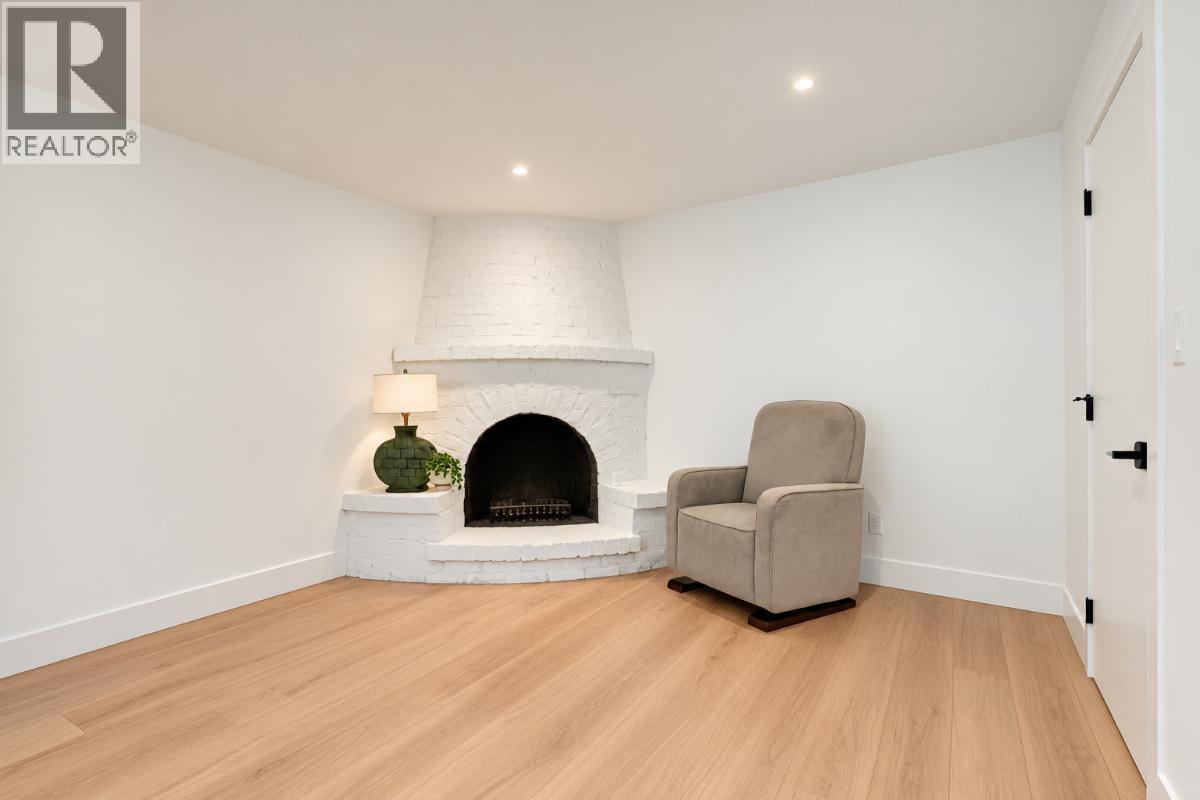 1115 GROVELAND COURT, West Vancouver - Image 1