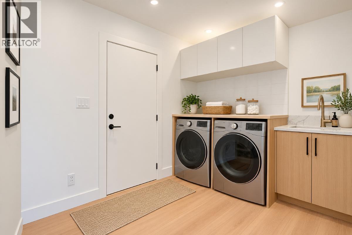 1115 GROVELAND COURT, West Vancouver - Image 1