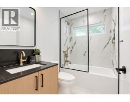 1115 Groveland Court, West Vancouver, BC V7S1Z7 Photo 11