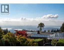 1115 Groveland Court, West Vancouver, BC V7S1Z7 Photo 17