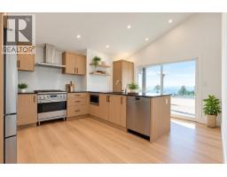 1115 Groveland Court, West Vancouver, BC V7S1Z7 Photo 6