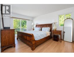 1115 Groveland Court, West Vancouver, BC V7S1Z7 Photo 9