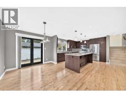 912 Lake Arrow Way Se, Calgary, AB T2J3C3 Photo 17
