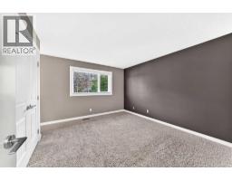 912 Lake Arrow Way Se, Calgary, AB T2J3C3 Photo 18