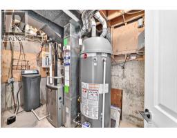 912 Lake Arrow Way Se, Calgary, AB T2J3C3 Photo 38