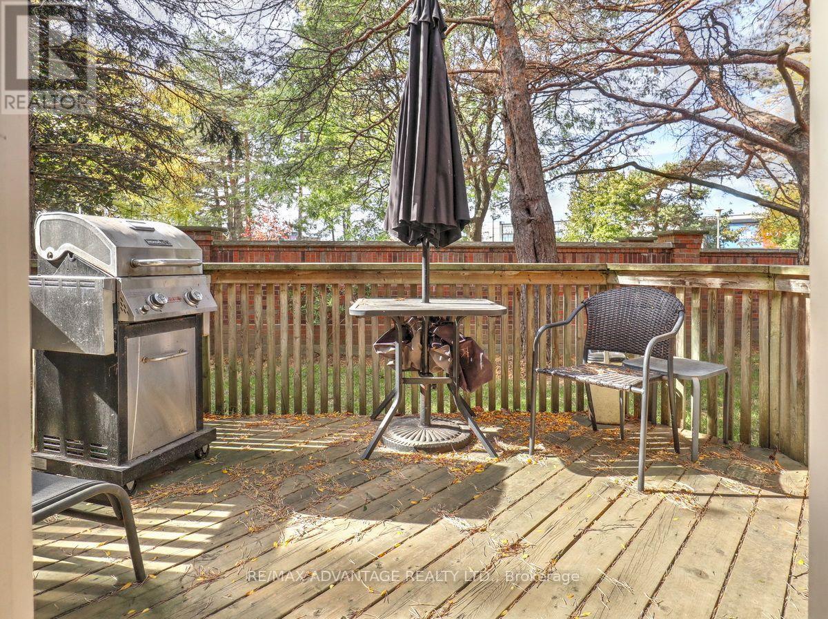 70 Sunnyside Drive — photo 38